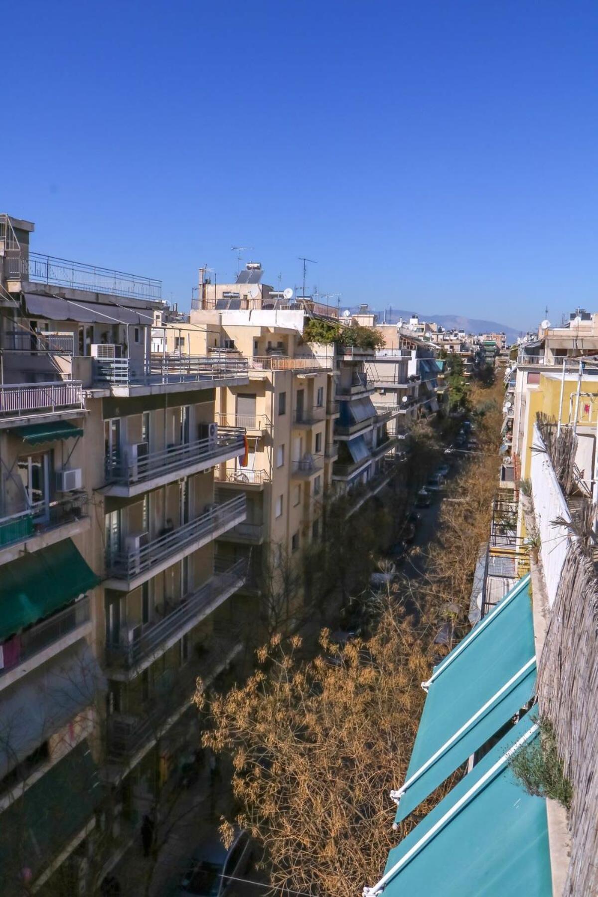 Topfloor Central Apt With Urban Views,3' To Metro Athen Exterior foto